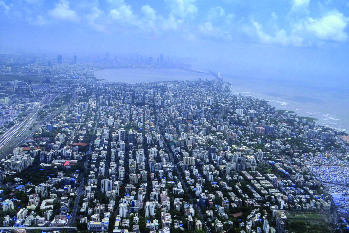 Utilisation of Unmanned Aerial Vehicles (UAVs) and Internet of Things (IoT) in Disaster Management Applications